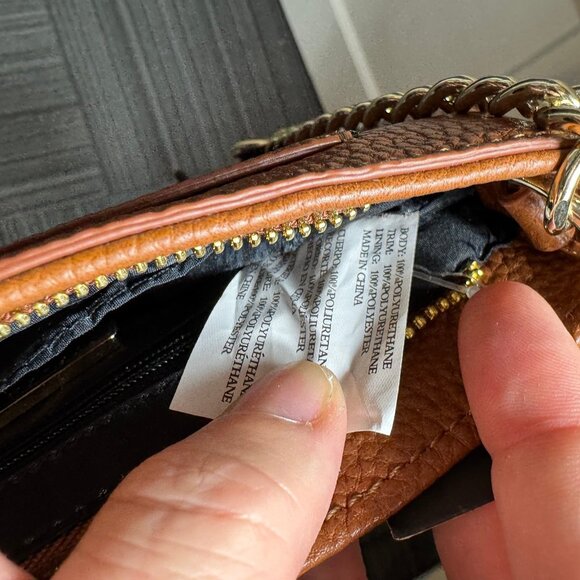 Steve Madden Crossbody Bag – Cognac & Black Two-Tone Faux Leather, Gold Chain - Picture 8 of 10